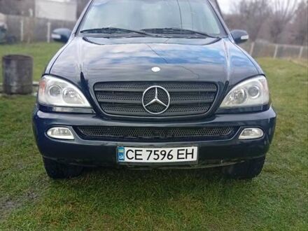 Черный Мерседес М-Класс, объемом двигателя 2.7 л и пробегом 270 тыс. км за 5100 $, фото 1 на Automoto.ua