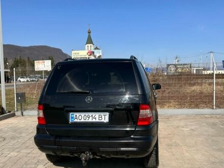 Чорний Мерседес М-Клас, об'ємом двигуна 2.69 л та пробігом 350 тис. км за 7300 $, фото 1 на Automoto.ua