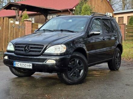 Черный Мерседес М-Класс, объемом двигателя 2.69 л и пробегом 350 тыс. км за 8000 $, фото 1 на Automoto.ua