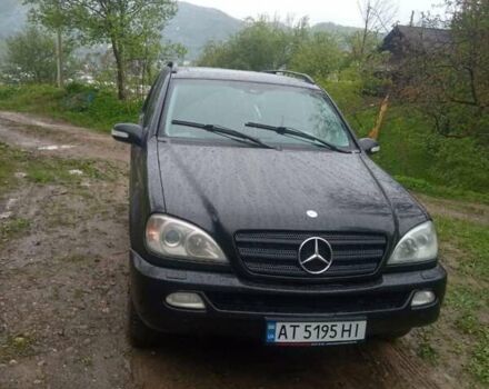 Чорний Мерседес М-Клас, об'ємом двигуна 2.69 л та пробігом 342 тис. км за 7200 $, фото 1 на Automoto.ua