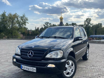 Чорний Мерседес М-Клас, об'ємом двигуна 2.7 л та пробігом 320 тис. км за 4999 $, фото 1 на Automoto.ua