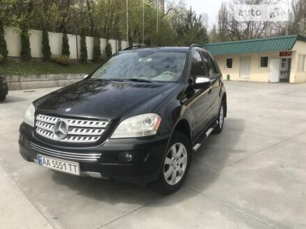 Мерседес М-Класс 2005 в Киеве на Automoto.ua Черный Мерседес М-Класс, объемом двигателя 3.5 л и пробегом 27 тыс. км за 8999 $, фото 1 на Automoto.ua