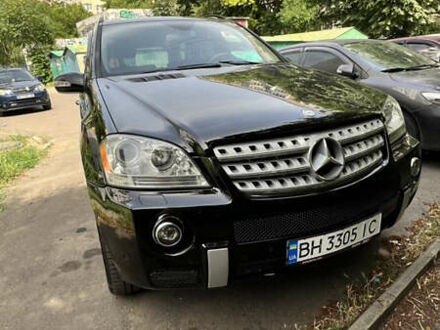 Мерседес М-Класс 2005 в Одессе на Automoto.ua Черный Мерседес М-Класс, объемом двигателя 5 л и пробегом 267 тыс. км за 13000 $, фото 1 на Automoto.ua