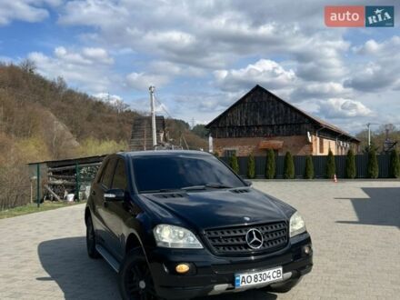 Чорний Мерседес М-Клас, об'ємом двигуна 3 л та пробігом 234 тис. км за 9500 $, фото 1 на Automoto.ua