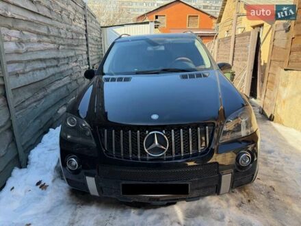 Черный Мерседес М-Класс, объемом двигателя 5 л и пробегом 335 тыс. км за 10200 $, фото 1 на Automoto.ua