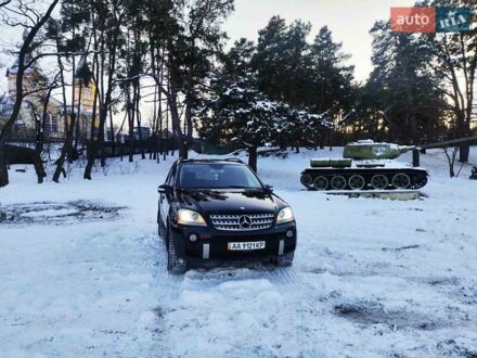 Мерседес М-Клас 2006 у Ирпене на Automoto.ua Чорний Мерседес М-Клас, об'ємом двигуна 3.5 л та пробігом 266 тис. км за 10300 $, фото 1 на Automoto.ua