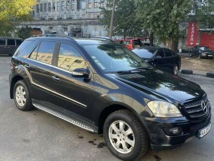 Мерседес М-Класс 2006 в Киеве на Automoto.ua Черный Мерседес М-Класс, объемом двигателя 3 л и пробегом 342 тыс. км за 9900 $, фото 1 на Automoto.ua