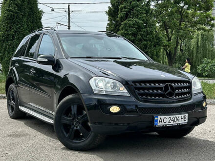 Мерседес М-Класс 2007 в Сумах на Automoto.ua Черный Мерседес М-Класс, объемом двигателя 3 л и пробегом 329 тыс. км за 12800 $, фото 1 на Automoto.ua