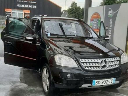 Мерседес М-Класс 2007 в Василькове на Automoto.ua Черный Мерседес М-Класс, объемом двигателя 0 л и пробегом 400 тыс. км за 8000 $, фото 1 на Automoto.ua
