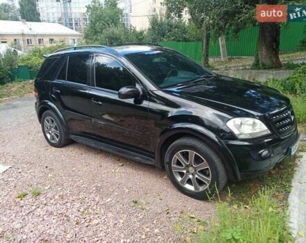 Чорний Мерседес М-Клас, об'ємом двигуна 3.5 л та пробігом 277 тис. км за 8500 $, фото 1 на Automoto.ua