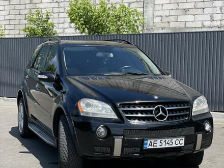 Чорний Мерседес М-Клас, об'ємом двигуна 3.5 л та пробігом 246 тис. км за 12000 $, фото 1 на Automoto.ua