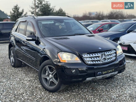 Черный Мерседес М-Класс, объемом двигателя 2.99 л и пробегом 378 тыс. км за 9999 $, фото 1 на Automoto.ua