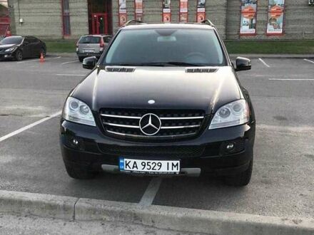 Мерседес М-Класс 2007 в Днепре (Днепропетровске) на Automoto.ua Черный Мерседес М-Класс, объемом двигателя 3.5 л и пробегом 275 тыс. км за 10500 $, фото 1 на Automoto.ua
