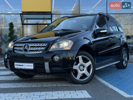 Чорний Мерседес М-Клас, об'ємом двигуна 5.5 л та пробігом 310 тис. км за 12999 $, фото 1 на Automoto.ua