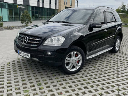 Мерседес М-Класс 2007 в Хмельницком на Automoto.ua Черный Мерседес М-Класс, объемом двигателя 3 л и пробегом 300 тыс. км за 12000 $, фото 1 на Automoto.ua