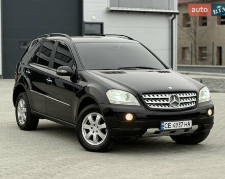 Чорний Мерседес М-Клас, об'ємом двигуна 2.99 л та пробігом 373 тис. км за 10800 $, фото 1 на Automoto.ua