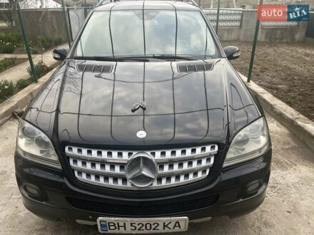 Мерседес М-Класс 2007 в Одессе на Automoto.ua Черный Мерседес М-Класс, объемом двигателя 3 л и пробегом 308 тыс. км за 12000 $, фото 1 на Automoto.ua
