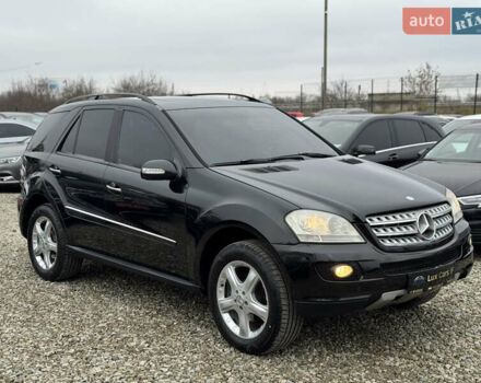 Чорний Мерседес М-Клас, об'ємом двигуна 2.99 л та пробігом 327 тис. км за 11300 $, фото 1 на Automoto.ua