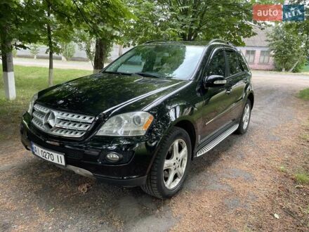 Мерседес М-Класс 2008 в Кропивницком (Кировограде) на Automoto.ua Черный Мерседес М-Класс, объемом двигателя 0 л и пробегом 220 тыс. км за 14900 $, фото 1 на Automoto.ua