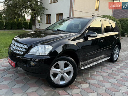 Мерседес М-Клас 2008 у Коломые на Automoto.ua Чорний Мерседес М-Клас, об'ємом двигуна 2.99 л та пробігом 295 тис. км за 11899 $, фото 1 на Automoto.ua