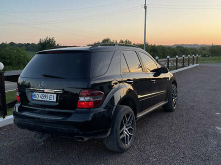 Мерседес М-Класс 2008 в Збараже на Automoto.ua Черный Мерседес М-Класс, объемом двигателя 2.99 л и пробегом 285 тыс. км за 12450 $, фото 1 на Automoto.ua