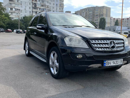 Мерседес М-Класс 2008 в Одессе на Automoto.ua Черный Мерседес М-Класс, объемом двигателя 3.5 л и пробегом 247 тыс. км за 12500 $, фото 1 на Automoto.ua