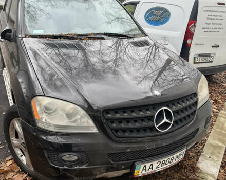Чорний Мерседес М-Клас, об'ємом двигуна 3.5 л та пробігом 313 тис. км за 6500 $, фото 1 на Automoto.ua