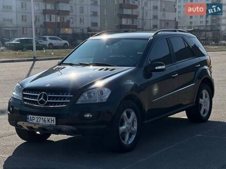 Мерседес М-Класс 2008 в Запорожье на Automoto.ua Черный Мерседес М-Класс, объемом двигателя 3.5 л и пробегом 223 тыс. км за 9999 $, фото 1 на Automoto.ua