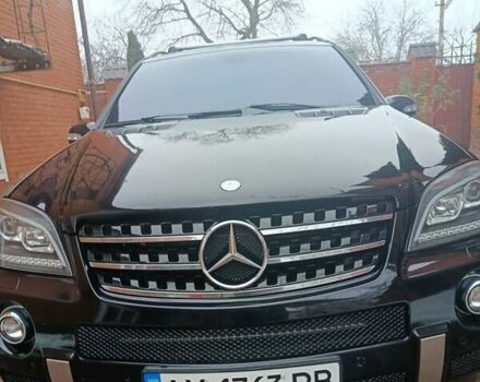 Черный Мерседес М-Класс, объемом двигателя 2.99 л и пробегом 233 тыс. км за 12800 $, фото 1 на Automoto.ua