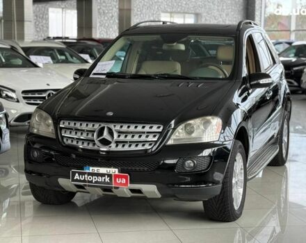 Мерседес М-Класс 2008 в Одессе на Automoto.ua Черный Мерседес М-Класс, объемом двигателя 3 л и пробегом 264 тыс. км за 12240 $, фото 1 на Automoto.ua