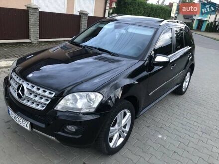 Черный Мерседес М-Класс, объемом двигателя 2.99 л и пробегом 363 тыс. км за 15500 $, фото 1 на Automoto.ua