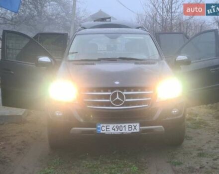 Черный Мерседес М-Класс, объемом двигателя 2.99 л и пробегом 283 тыс. км за 14000 $, фото 1 на Automoto.ua