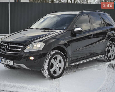 Черный Мерседес М-Класс, объемом двигателя 2.99 л и пробегом 278 тыс. км за 12800 $, фото 1 на Automoto.ua