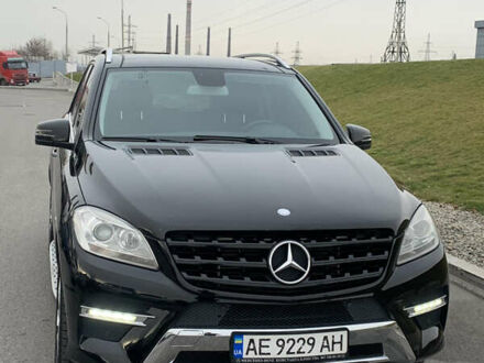 Чорний Мерседес М-Клас, об'ємом двигуна 3.5 л та пробігом 250 тис. км за 18500 $, фото 1 на Automoto.ua