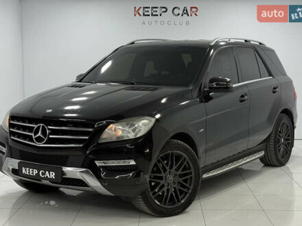 Чорний Мерседес М-Клас, об'ємом двигуна 2.99 л та пробігом 297 тис. км за 19900 $, фото 1 на Automoto.ua