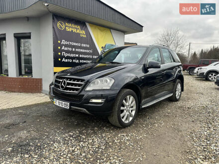 Черный Мерседес М-Класс, объемом двигателя 3 л и пробегом 139 тыс. км за 18900 $, фото 1 на Automoto.ua