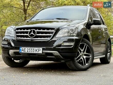 Чорний Мерседес М-Клас, об'ємом двигуна 3.5 л та пробігом 100 тис. км за 18800 $, фото 1 на Automoto.ua