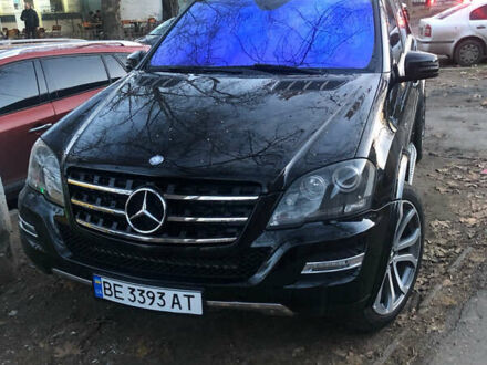 Мерседес М-Класс 2011 в Николаеве на Automoto.ua Черный Мерседес М-Класс, объемом двигателя 2.99 л и пробегом 114 тыс. км за 18500 $, фото 1 на Automoto.ua