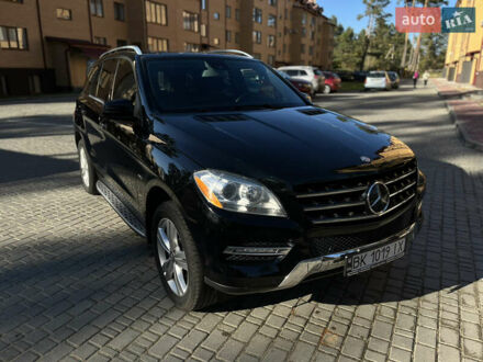 Мерседес М-Класс 2011 в Нетешине на Automoto.ua Черный Мерседес М-Класс, объемом двигателя 3 л и пробегом 260 тыс. км за 20500 $, фото 1 на Automoto.ua