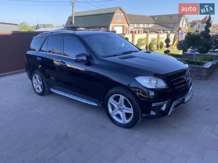 Мерседес М-Класс 2012 в Черновцах на Automoto.ua Черный Мерседес М-Класс, объемом двигателя 2.99 л и пробегом 190 тыс. км за 22000 $, фото 1 на Automoto.ua