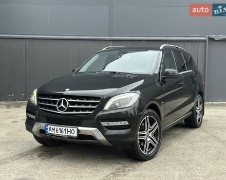 Чорний Мерседес М-Клас, об'ємом двигуна 2.2 л та пробігом 271 тис. км за 16450 $, фото 1 на Automoto.ua