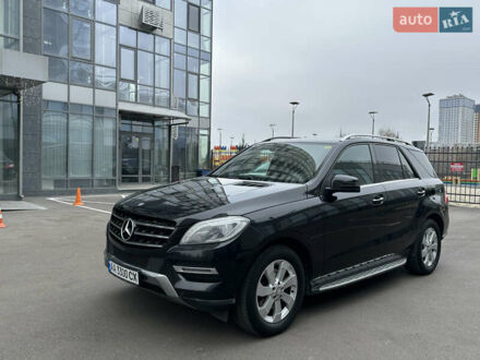Мерседес М-Класс 2012 в Киеве на Automoto.ua Черный Мерседес М-Класс, объемом двигателя 2.99 л и пробегом 236 тыс. км за 19000 $, фото 1 на Automoto.ua