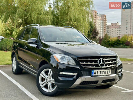 Мерседес М-Класс 2012 в Киеве на Automoto.ua Черный Мерседес М-Класс, объемом двигателя 2.99 л и пробегом 226 тыс. км за 21499 $, фото 1 на Automoto.ua