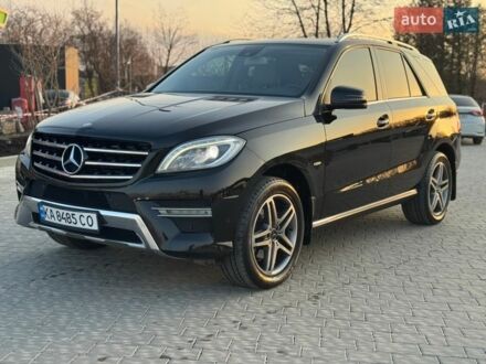 Чорний Мерседес М-Клас, об'ємом двигуна 2.2 л та пробігом 283 тис. км за 19200 $, фото 1 на Automoto.ua