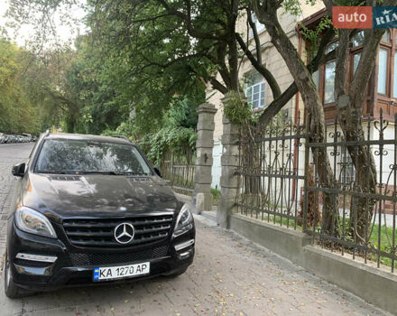 Чорний Мерседес М-Клас, об'ємом двигуна 3.5 л та пробігом 210 тис. км за 17000 $, фото 1 на Automoto.ua