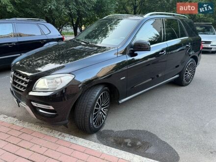 Чорний Мерседес М-Клас, об'ємом двигуна 2.99 л та пробігом 170 тис. км за 20500 $, фото 1 на Automoto.ua