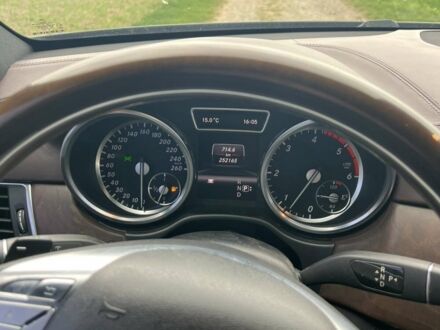 Чорний Мерседес М-Клас, об'ємом двигуна 2.99 л та пробігом 250 тис. км за 23700 $, фото 1 на Automoto.ua