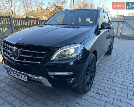 Черный Мерседес М-Класс, объемом двигателя 3 л и пробегом 377 тыс. км за 23500 $, фото 1 на Automoto.ua