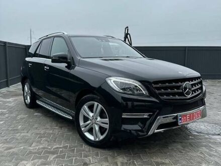 Черный Мерседес М-Класс, объемом двигателя 0 л и пробегом 300 тыс. км за 23000 $, фото 1 на Automoto.ua