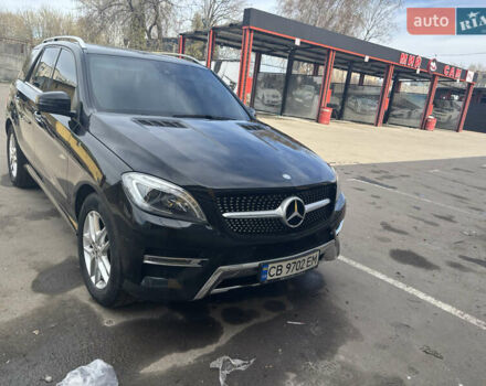 Мерседес М-Класс 2014 в Чернигове на Automoto.ua Черный Мерседес М-Класс, объемом двигателя 2.99 л и пробегом 271 тыс. км за 25500 $, фото 1 на Automoto.ua